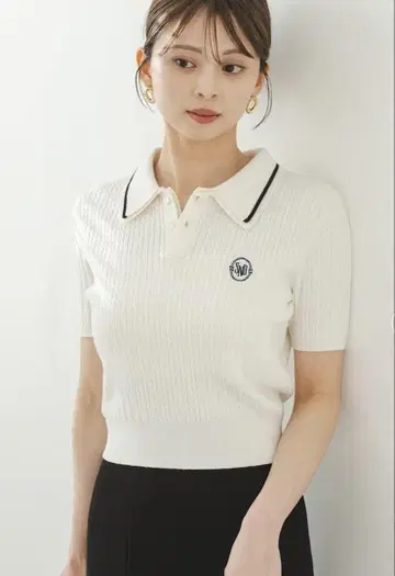 원 포인트 레이어드 폴로 니트 풀오버