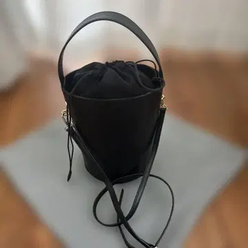 Marco Bianchini 블랙 복조리형 숄더백