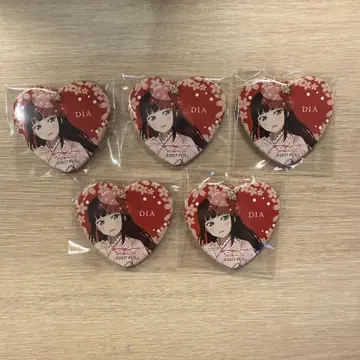 쿠로사와 다이아 벚꽃 일본 의류 하트형 캔뱃지