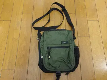 L.L. Bean 올리브 그린 숄더백
