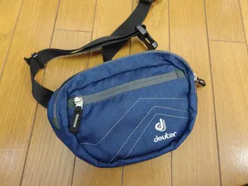 도이터 힙색 네이비
