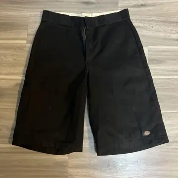 디키즈 루즈핏 블랙 숏 팬츠