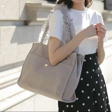 An MILLE 안미르 프릴 호비 토트백