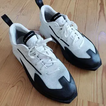 Y-3 와이 쓰리 스니커즈 화이트/블랙