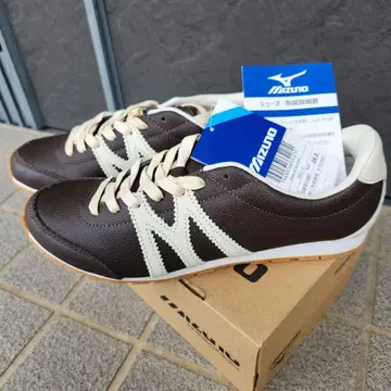 Mizuno MLC 스니커즈 브라운/아이보리