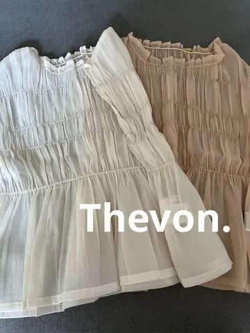 Thevon. 셔링 시어 프렌치 블라우스 2개 세트