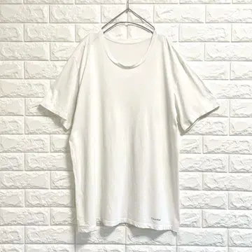 캘빈클라인 심플 반팔 티셔츠 쿨 넥 원포인트 로고
