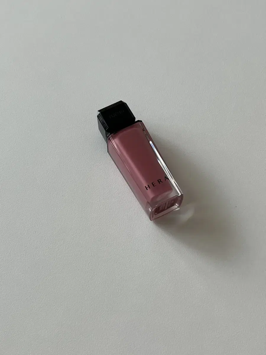 헤라 센슈얼 누드 글로스 플러티