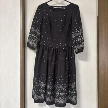 M'S GRACY 블랙 꽃무늬 자수 원피스 38