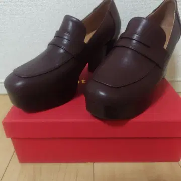 오리엔탈 트래픽 로퍼 하이 힐 41(25.5cm)