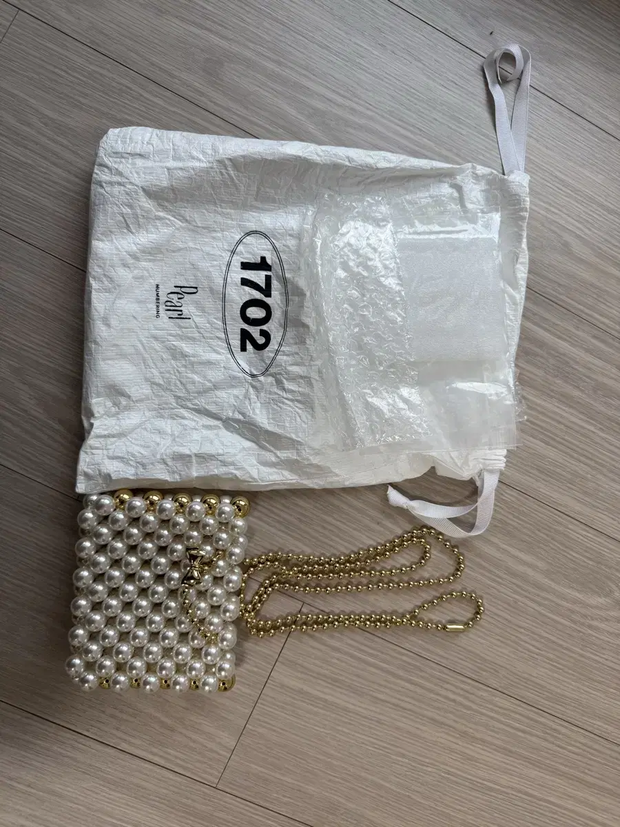Numbering Zuu Jin Bag Gold