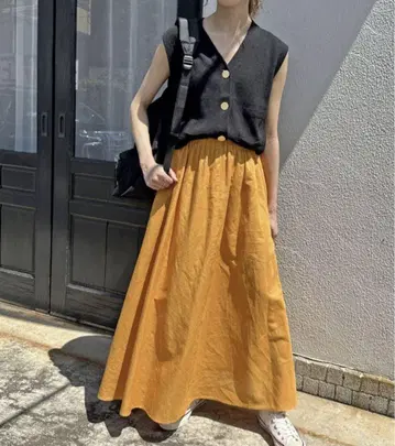 Spick & Span 스픽 앤 스팬 린넨 혼방 플레어 스커트 오렌지