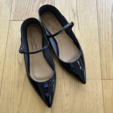 LE TALON 멜리 제인 원 스트랩 펌프스 블랙 23cm