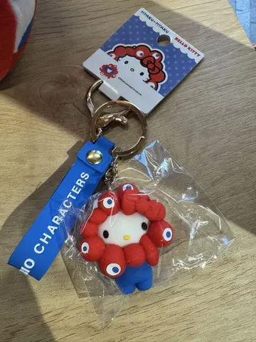 미야쿠미야쿠 산리오 키티 키링