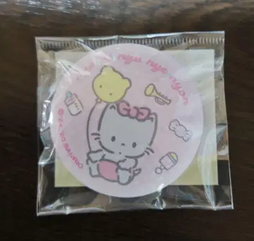 산리오 캐릭터즈 냐니뉴니옌 쫄깃쫄깃 캔뱃지 2020
