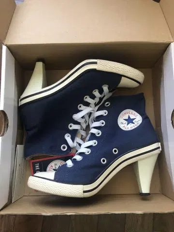 CONVERSE ALL STAR 네이비 힐 스니커즈 22.5cm