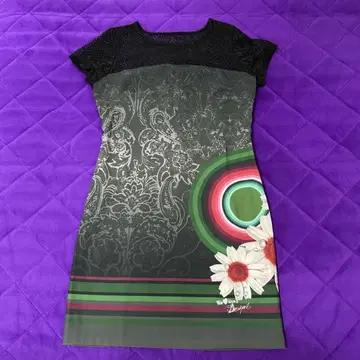 컨디션 최상! Desigual 데시구알 원피스 반팔 레이스 니트