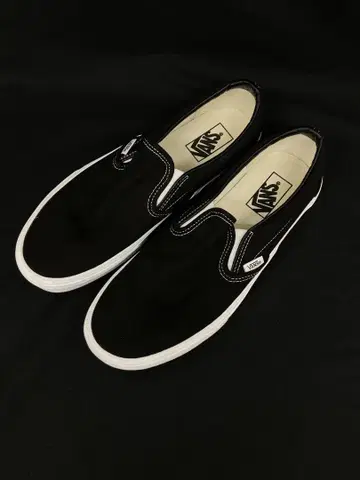 반스 슬립온 28cm VANS 스니커즈