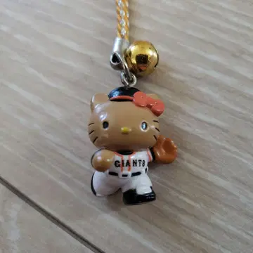헬로키티 GIANTS 자이언츠 스트랩 방울 포함