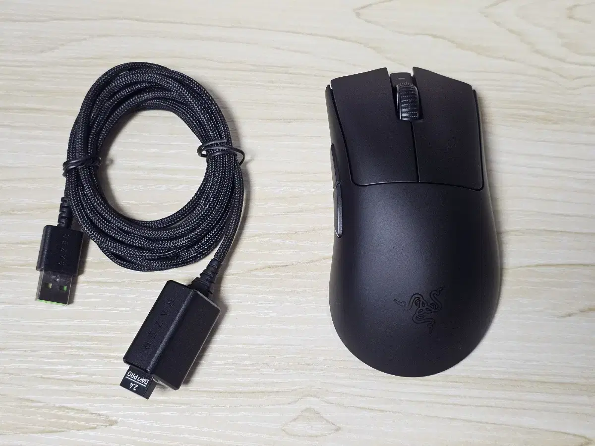 Razer DeathAdder V3 Pro (New)