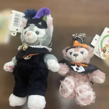 더피와 프렌즈 할로윈 봉제 인형 배치