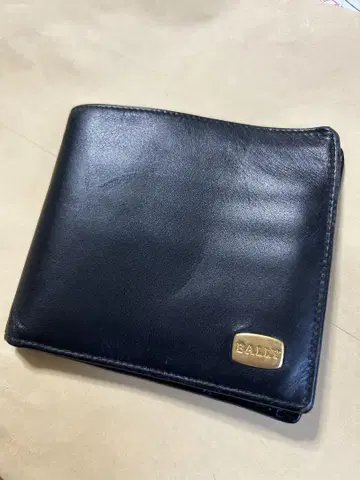 BALLY 두겹 지갑 블랙 가죽