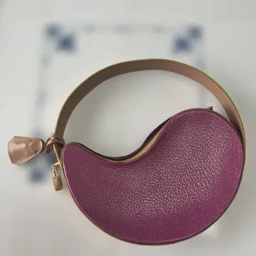 ETRO 퍼플 빈형 핸드백 레어