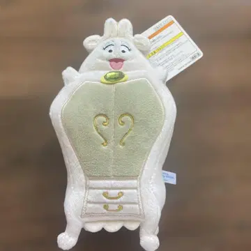 미녀와 야수 봉제 인형 배치