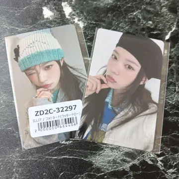 ILLIT 아이릿 bomb 유니버셜 weverse 라키드로 모카