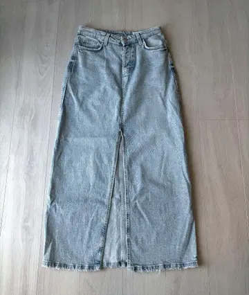 ZARA 데님 타이트 스커트 라이트 블루 앞 슬릿