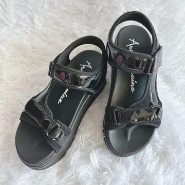 안코키누 블랙 샌들 통굽 M 23.5 신발 샌들 [새상품급]