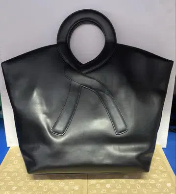 로베르타 핸드백 BLACK 여성용