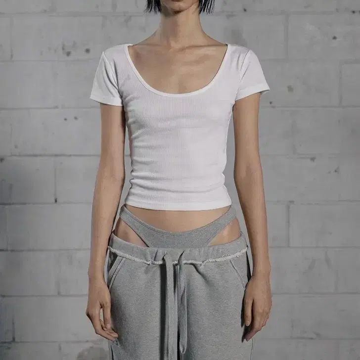 【BOHEMIAN SEOUL】BOHEMSEO HALF RIBBED T 半袖 Tシャツ BOHEMIAN SEOUL】BOHEMSEO HALF RIBBED T 半袖 Tシャツ