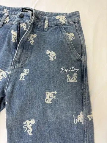 RIPNDIP 캐릭터 패턴 데님 팬츠 32