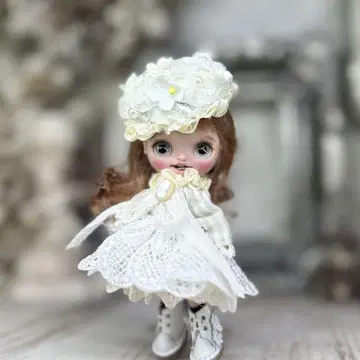 10 미니 브라이스 아웃핏