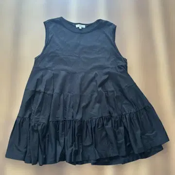 yori 블랙 슬리브리스 튜닉 38