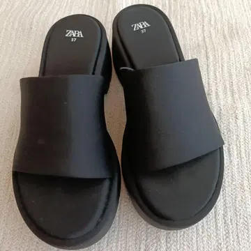 ZARA 네오프렌 트랙 샌들 플랫폼 37 블랙 자라 통굽