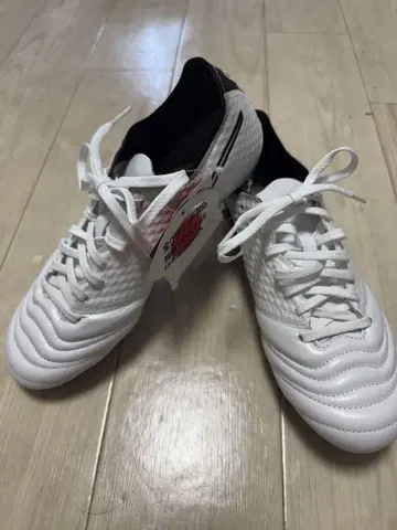 새상품 정가 27500엔 푸마 킹 미라이 HGAG 24.5cm