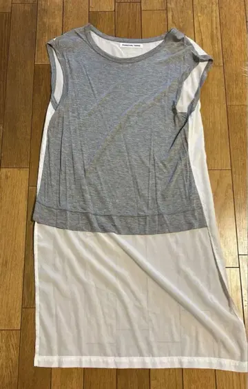 MARECHAL TERRE 슬리브리스 티셔츠 새상품급