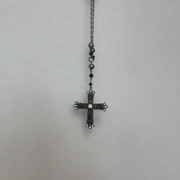 검은색 금속제 십자가 목걸이 크로스 고스로리