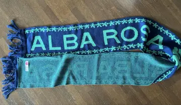 ALBA ROSA 새상품급 니트 머플러 네이비 그린
