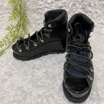 Sacai(사카이) 가죽 레이스업 샌들 통굽