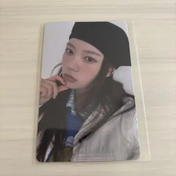 ILLIT bomb weverse 라키드로 트레이딩 카드 모카