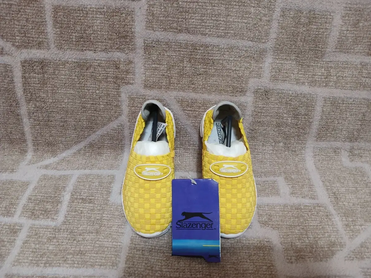 Slazenger Children's Yellow Slip-on (160mm)
