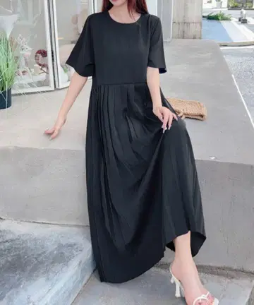 deux amour 두자무르 플리츠 절개 반팔 원피스