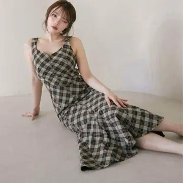 완판템 ANDMARY Alicia check dress Beige