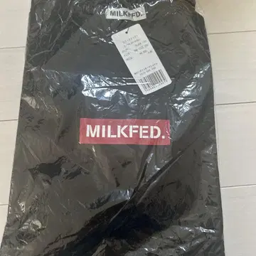 MILKFED. 블랙 반팔 티셔츠 원사이즈