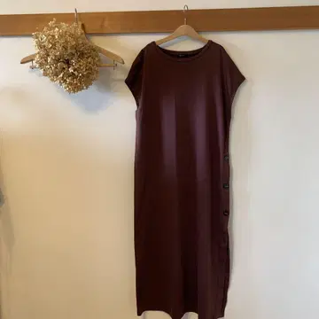새상품급 어반 리서치 로쏘 원피스