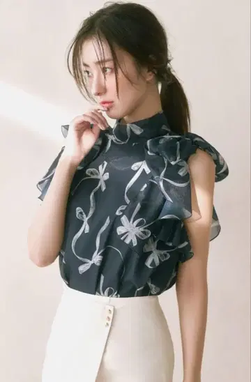 SNIDEL 새상품 리본 슬리브 오간 시스루 블라우스 FREE