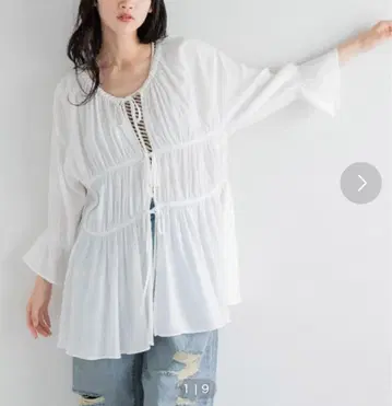 로리즈팜 요류 셔링 블라우스